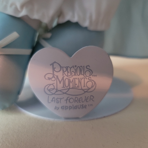 Vintage Precious Moments graduation doll - Picture 2 of 2